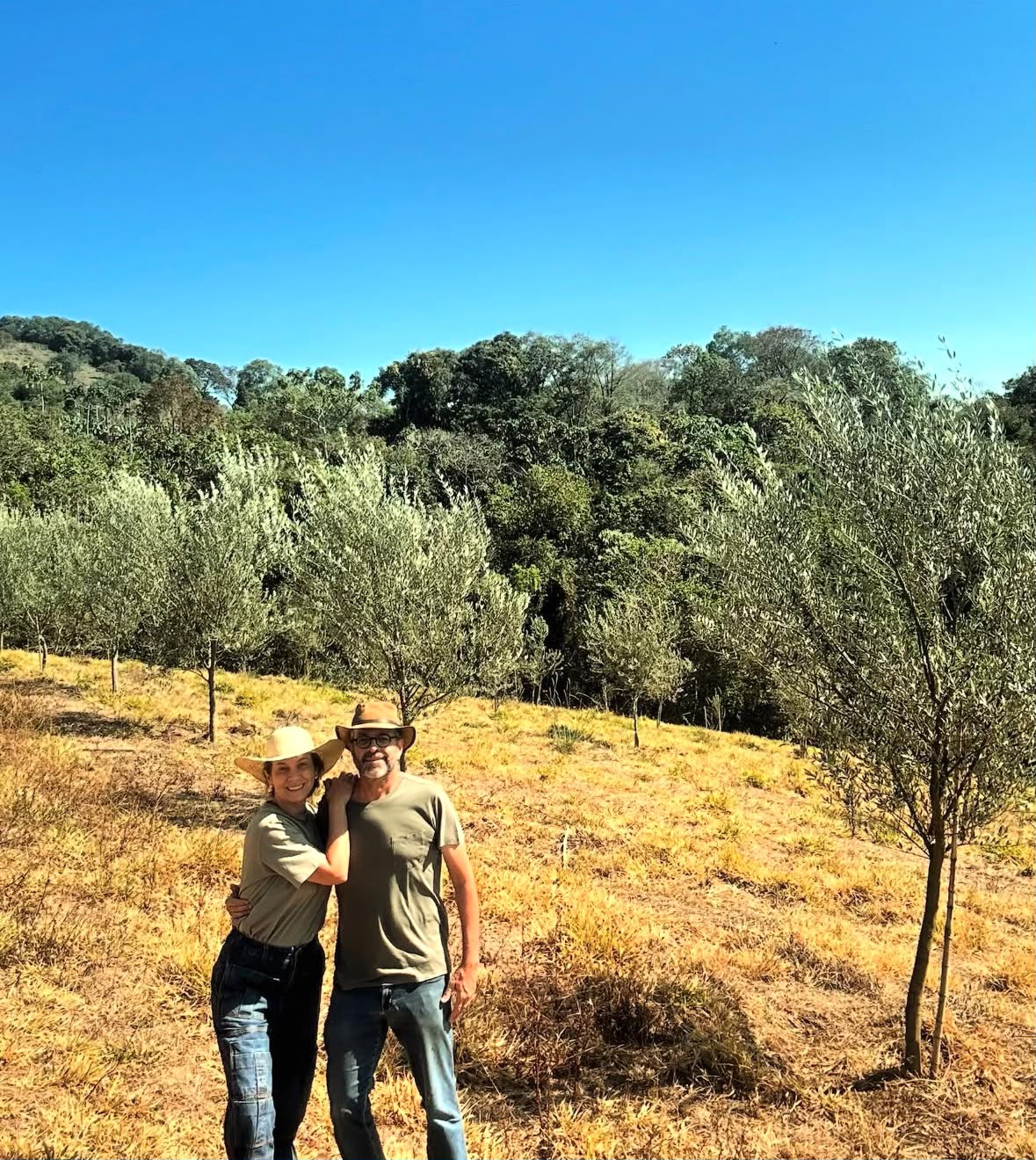 Fabio Dias
e Paula Pedrão.